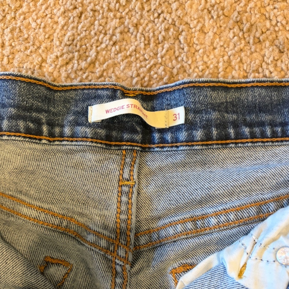 Levi's Wedgie Distressed Straight Leg Jeans | Size 31 | - Picture 3 of 6